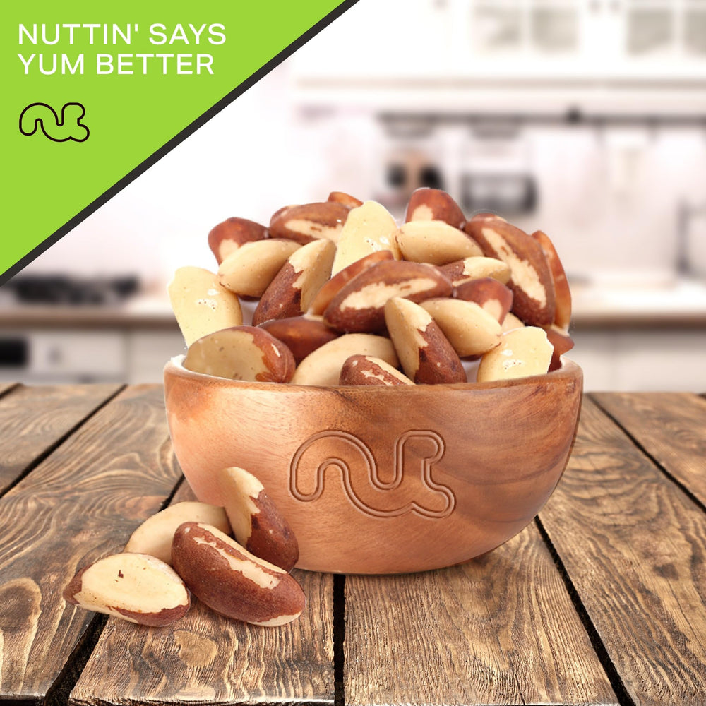 Nut Cravings bolsa abierta con nueces esparcidas, beneficio preparación rápida