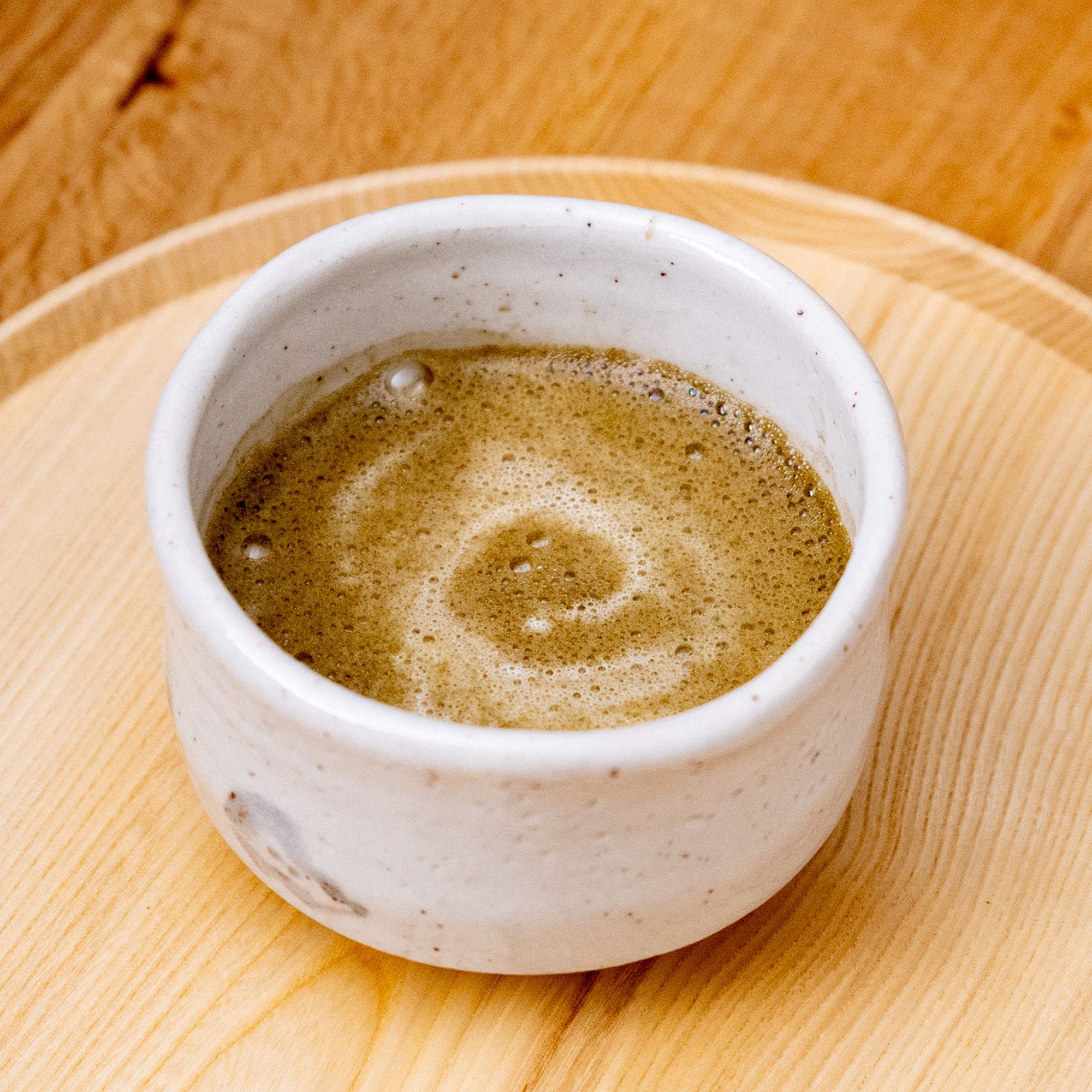 Ocha & Co. bizcocho de repostería con hōjicha integrando sabor único