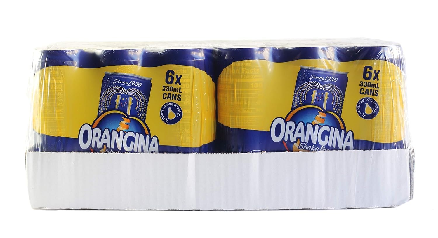 Orangina servida en vaso con hielo, refresco ideal para calor