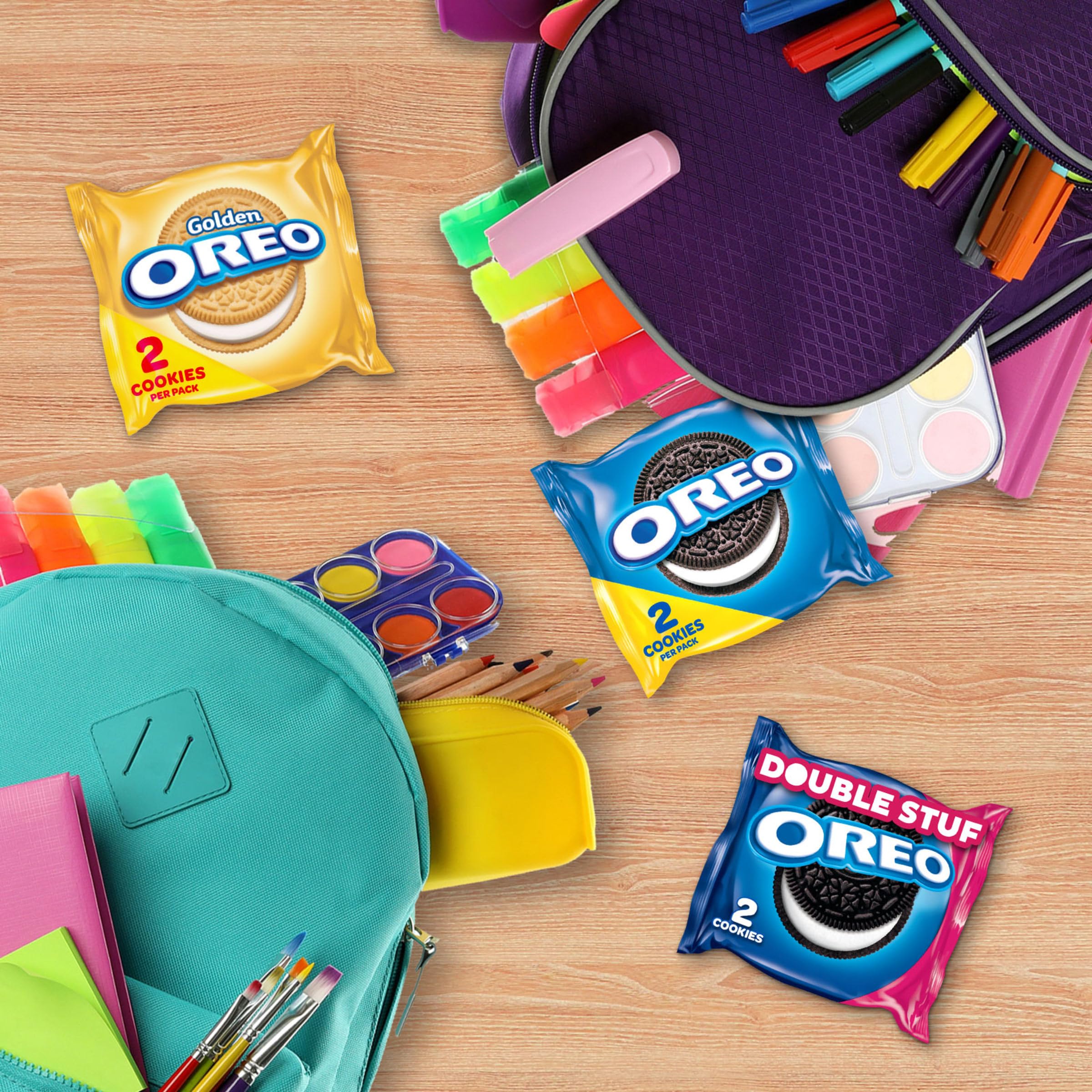 Oreo primer plano del relleno Double Stuf destacando más crema