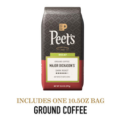 Peet's taza servida vista superior con crema ligera, promete aroma profundo y disfrute sin cafeína