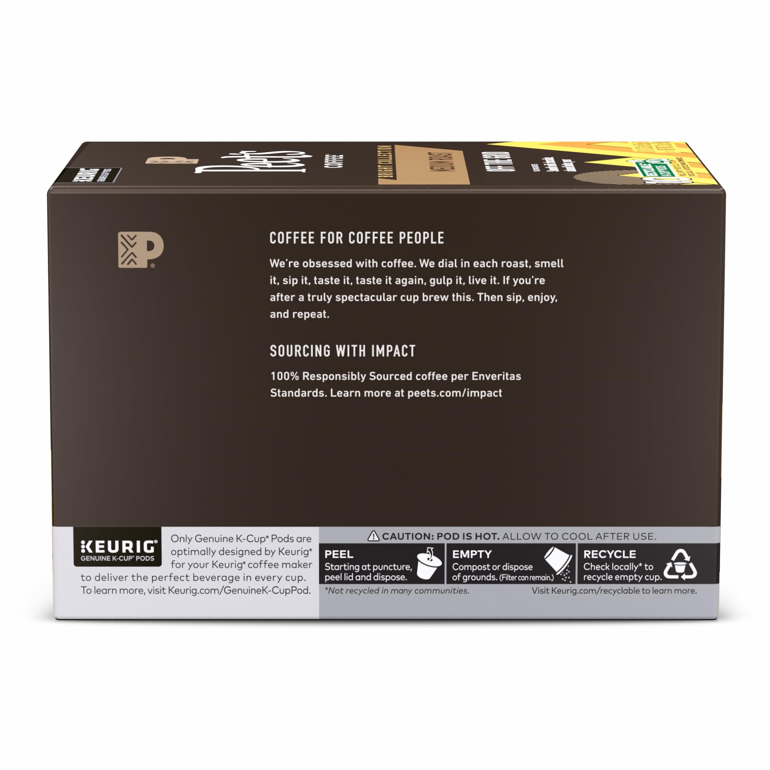Peet's taza de café preparado con vapor, muestra cremosidad y aroma