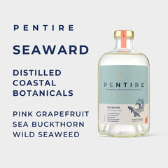 Detalle del líquido Pentire Seaward que resalta su textura y notas botánicas naturales