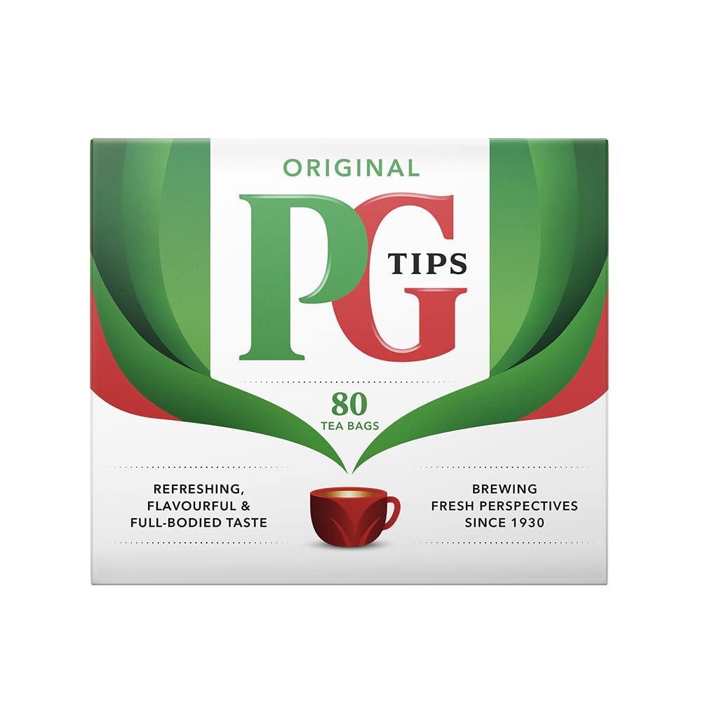 PG Tips vista frontal de la caja, presenta cantidad y conveniencia