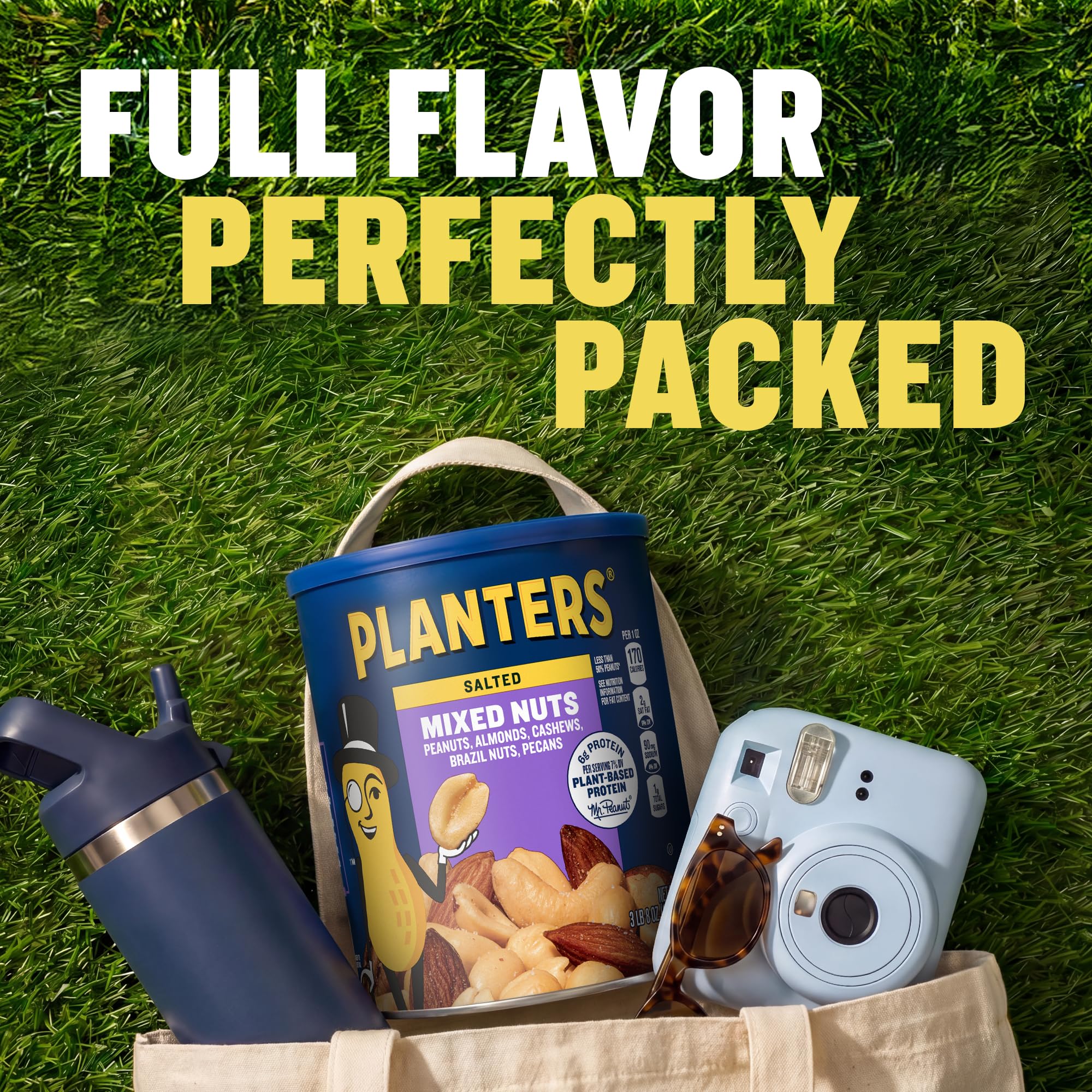 PLANTERS mano tomando nueces para snack inmediato