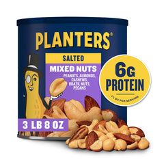 PLANTERS mezcla añadida a ensalada para aportar crocancia