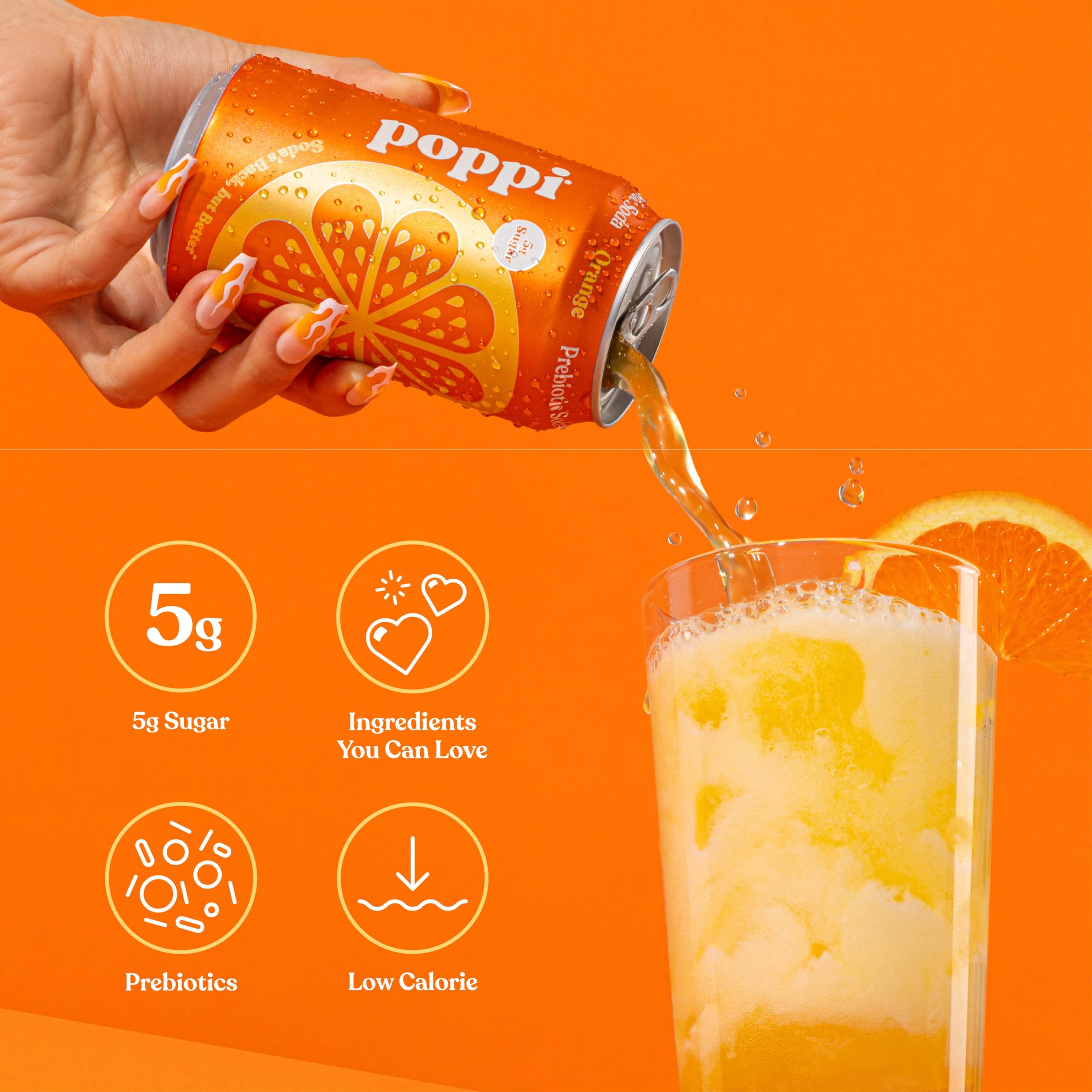 Vaso con Poppi y hielo ilustrando servicio frío y refrescante