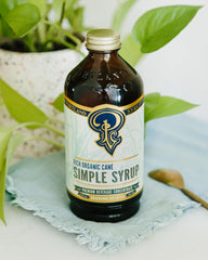 Portland Syrups jarabe añadido a un latte para sabor equilibrado