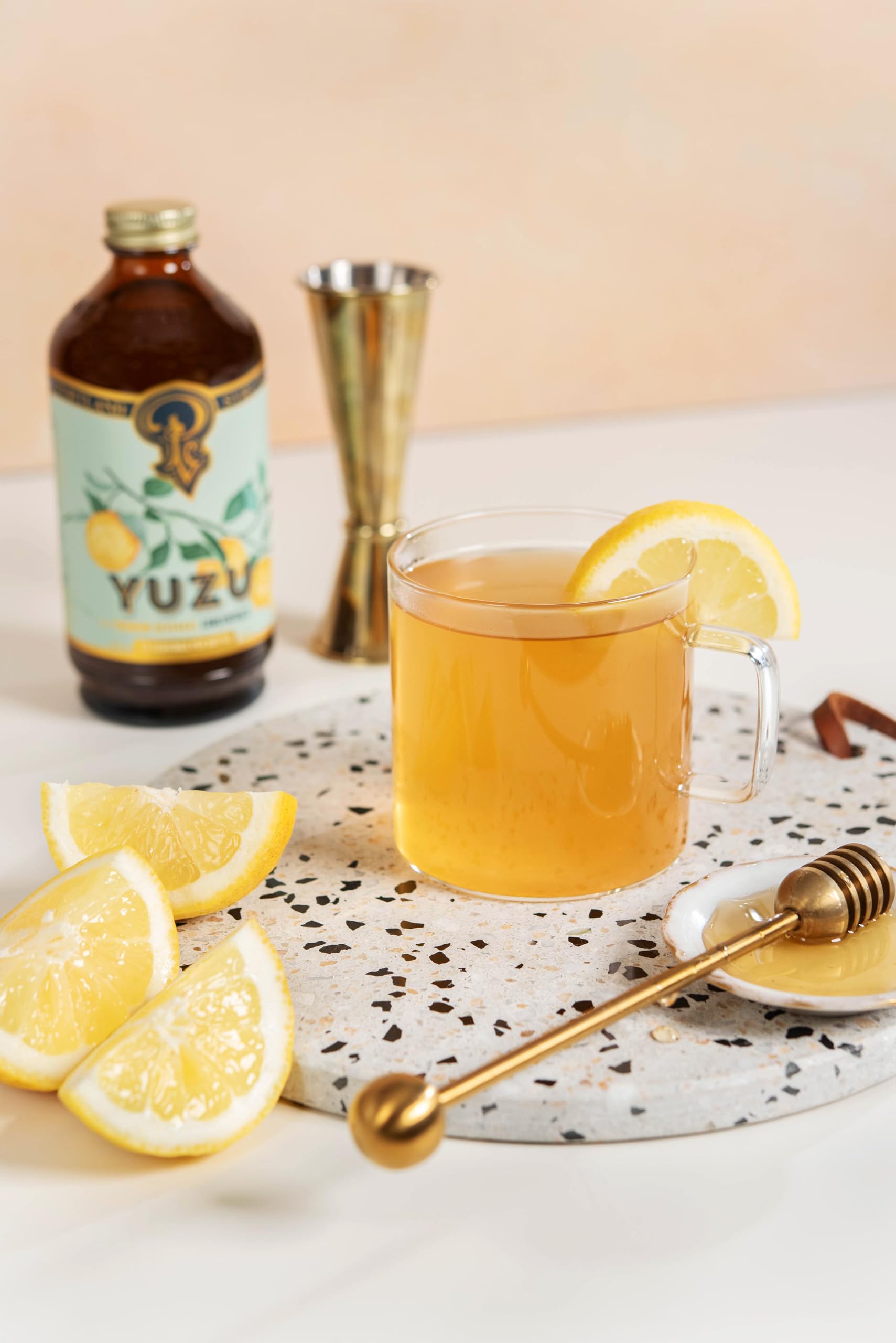 P Portland Syrups etiqueta en primer plano destacando origen artesanal y calidad