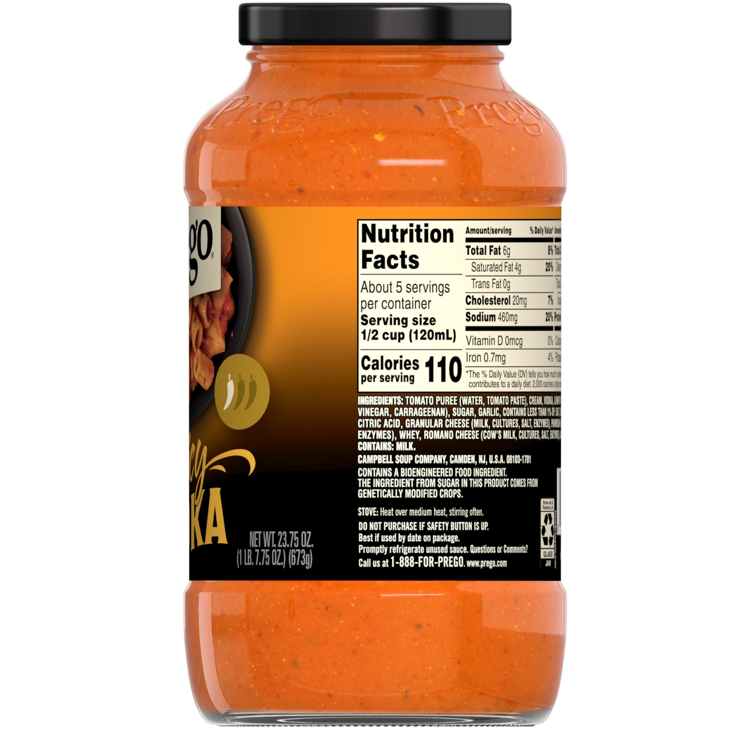 Prego salsa en mesa familiar durante cena mostrando unión y ahorro de tiempo