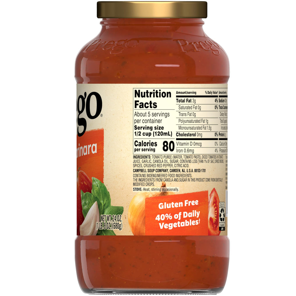 Prego tomates y especias frescas usados como ingredientes principales