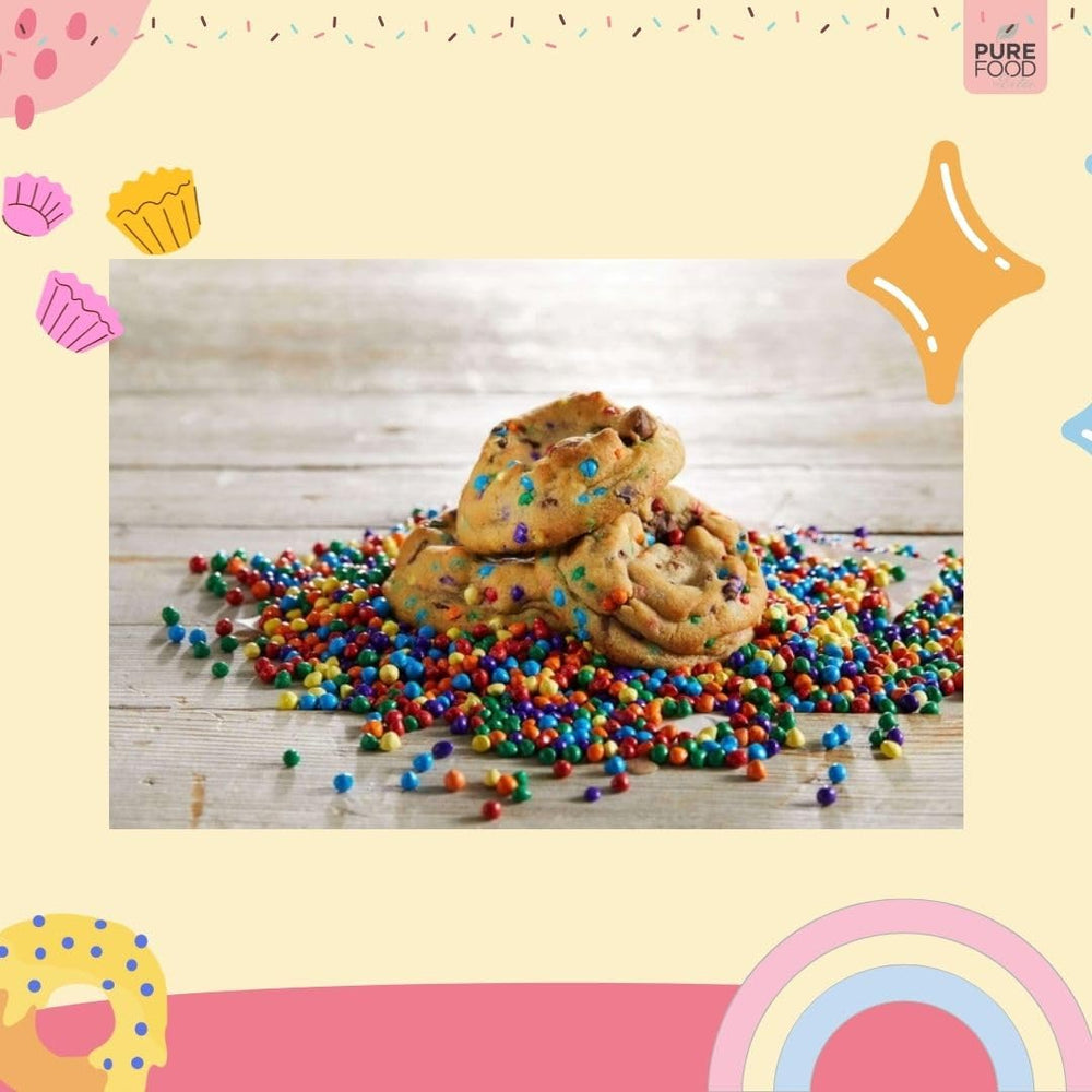 Pure Food by Estée chispas sobre galleta horneada mostrando color duradero