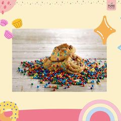 Pure Food by Estée chispas sobre galleta horneada mostrando color duradero