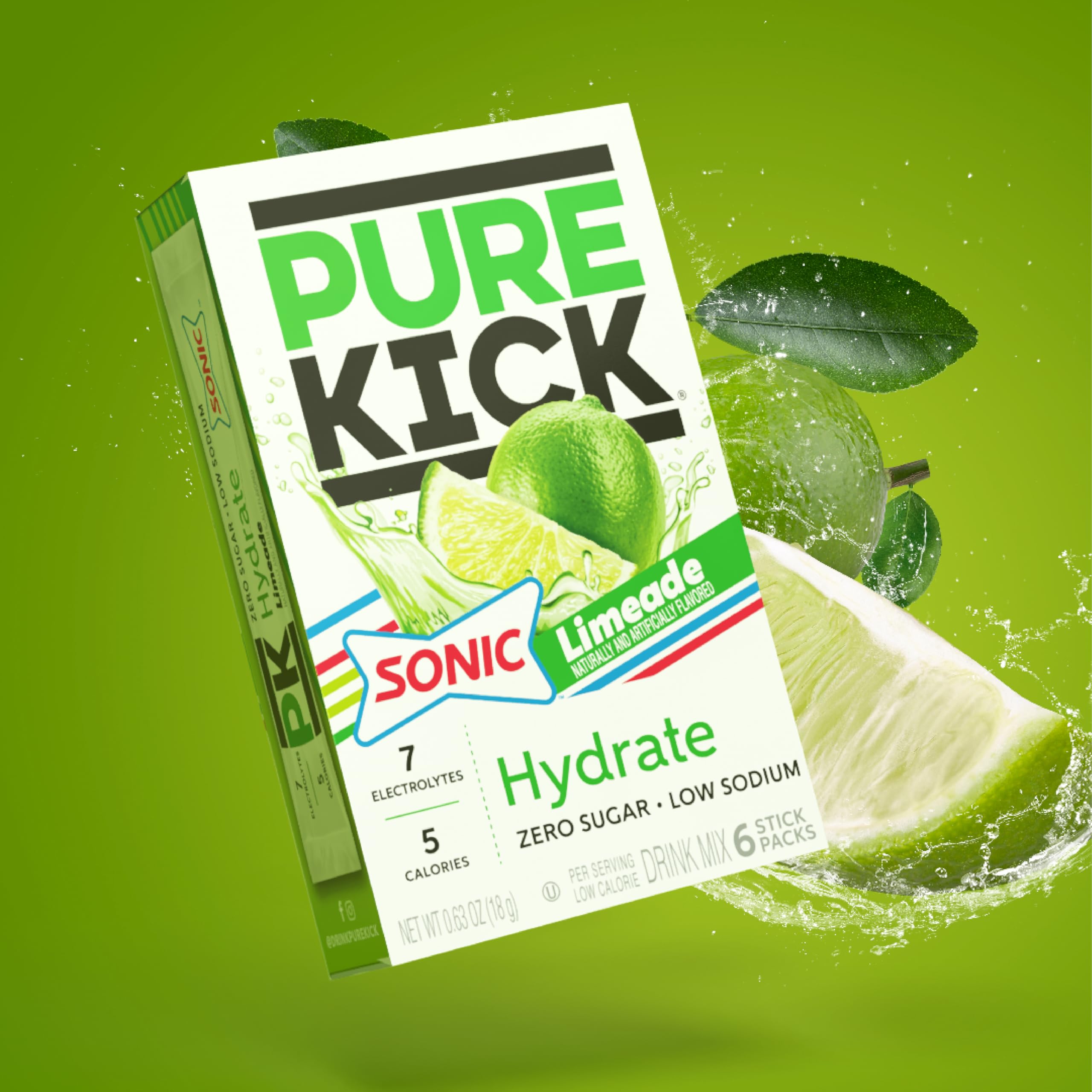 Pure Kick en botella en uso demostrando mezcla rápida y sabor