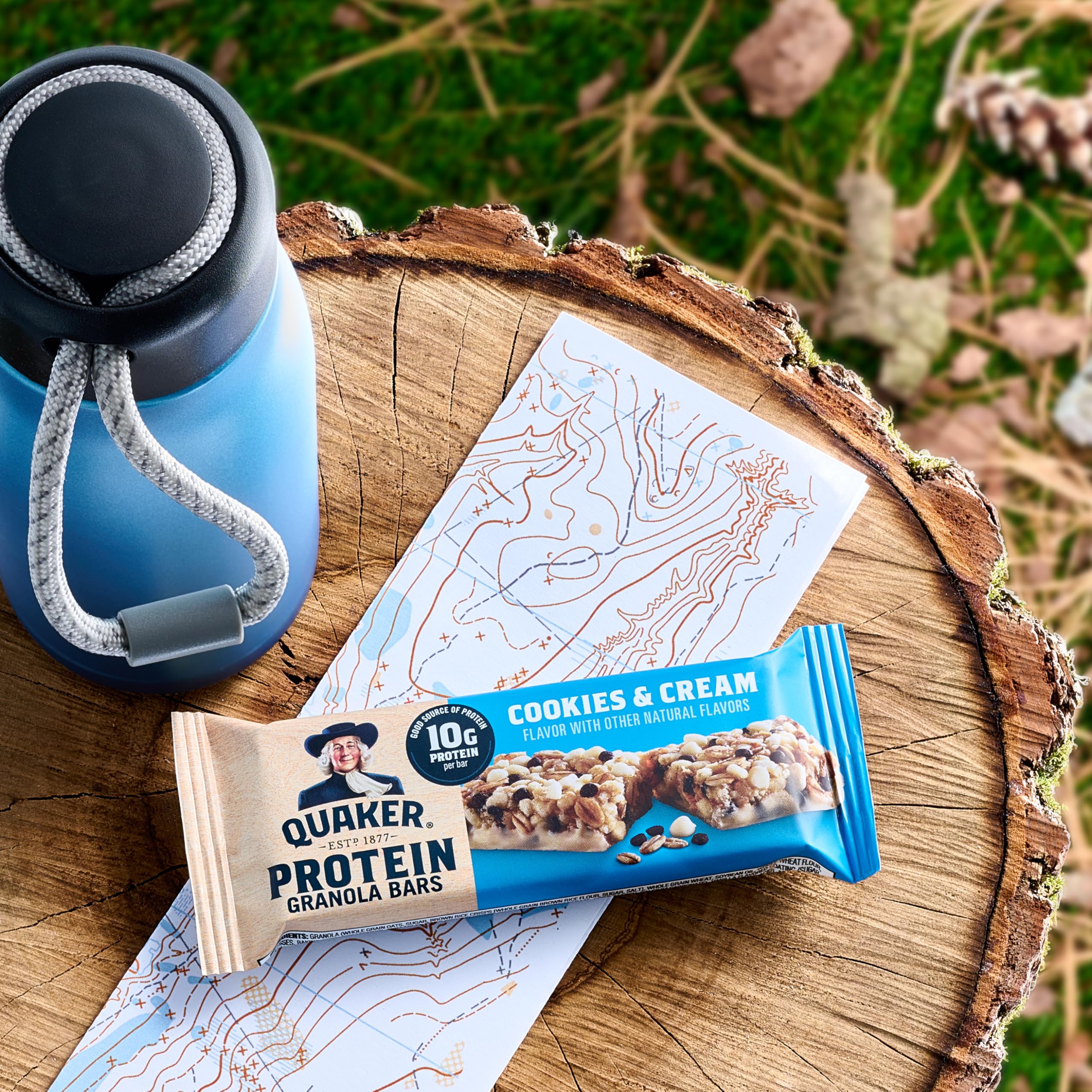 Quaker barras dentro de una mochila como snack portátil y práctico