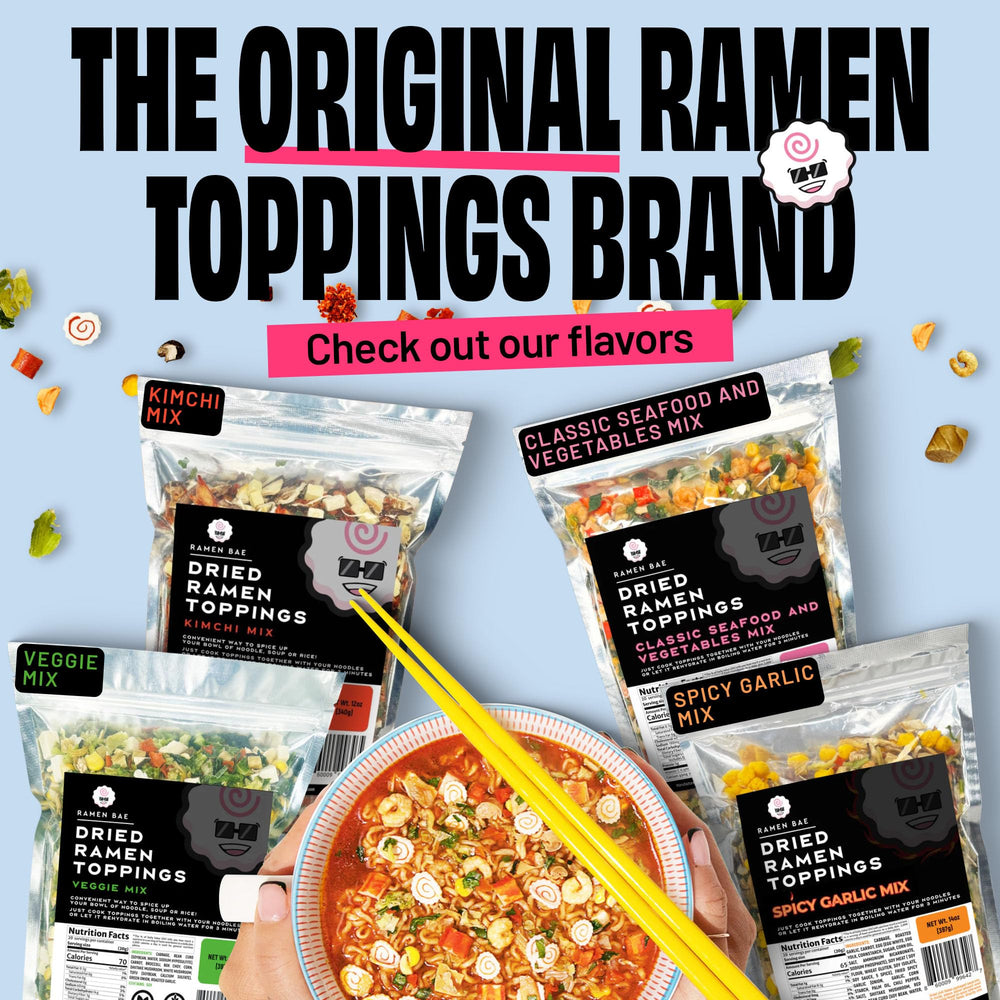 Ramen Bae paquete junto a cuchara para visualizar tamaño de porción