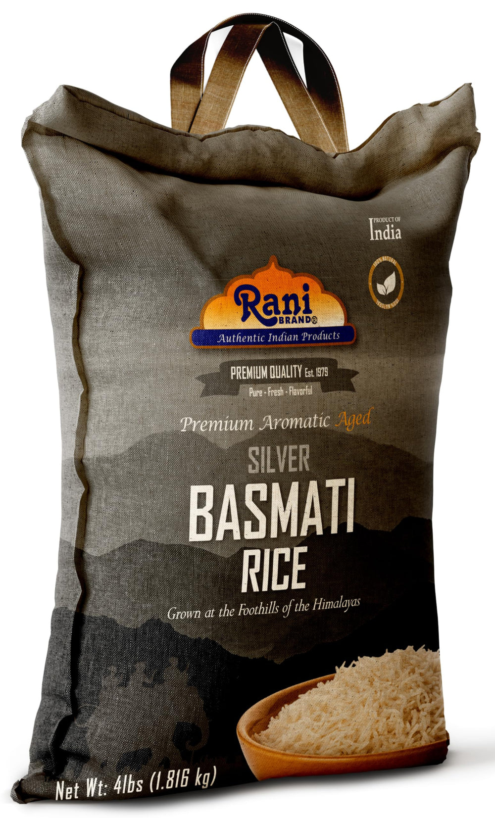 Rani escena de cocina familiar usando el arroz para recetas diarias saludables