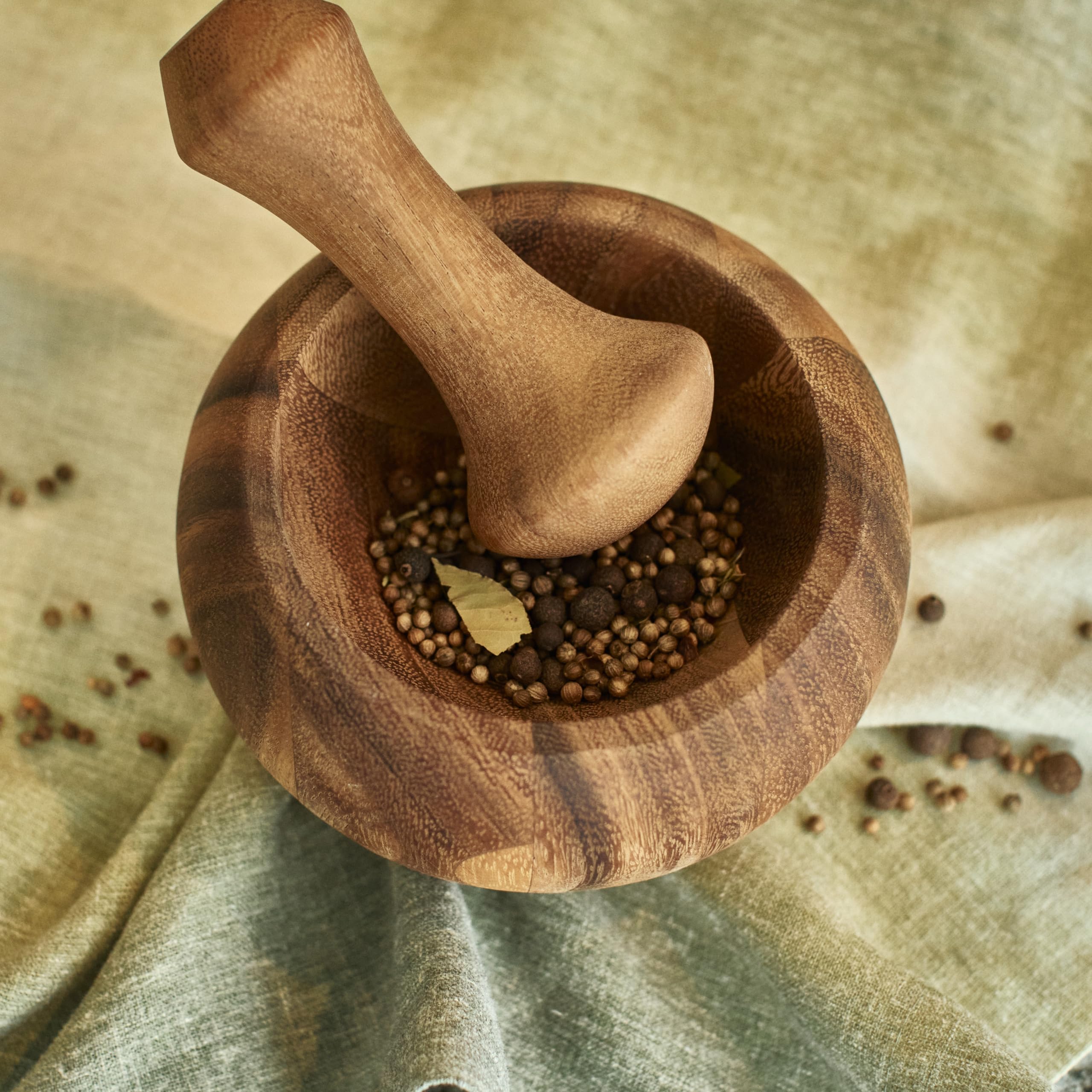 Raw Essentials frascos de conservas preparados con sabor equilibrado