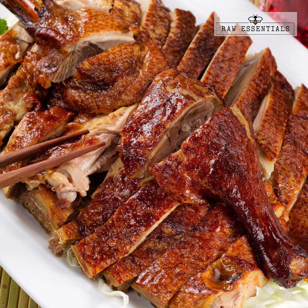 Raw Essentials presentación en mesa con platos sazonados, versátil