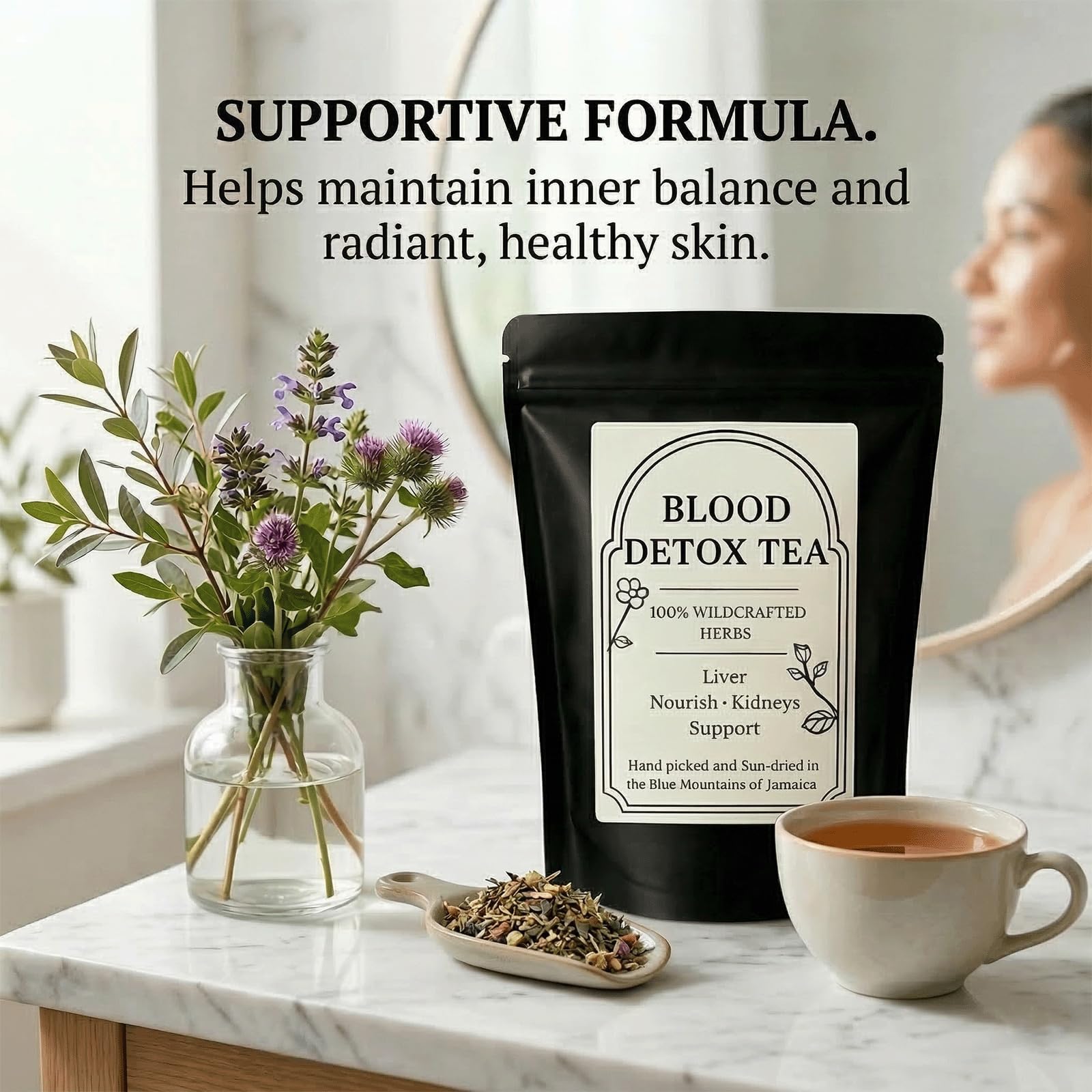 RCSCBC Blood Detox Tea Jamaica paquete de 170 g junto a objetos para comparar tamaño