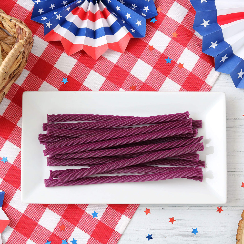 Primer plano de la etiqueta Red Vines con ingredientes simples y kosher