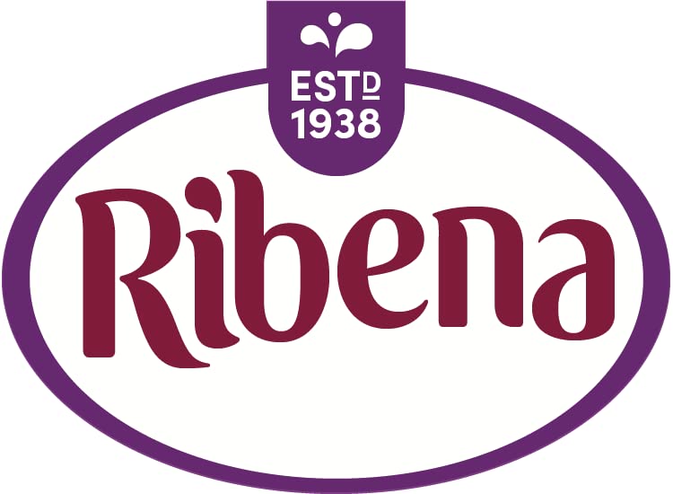 Ribena detalle de la etiqueta con ingredientes y información nutricional clara