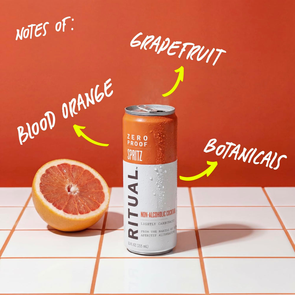 Ritual Zero-Proof lata abierta vertiendo spritz listo para beber