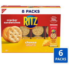 RITZ grupo de sándwiches en plato mostrando textura crujiente