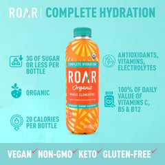 Roar Organic botella en mano demostrando tamaño práctico para llevar