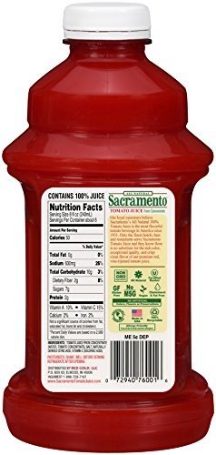Sacramento jugo en uso en un Bloody Mary listo para servir