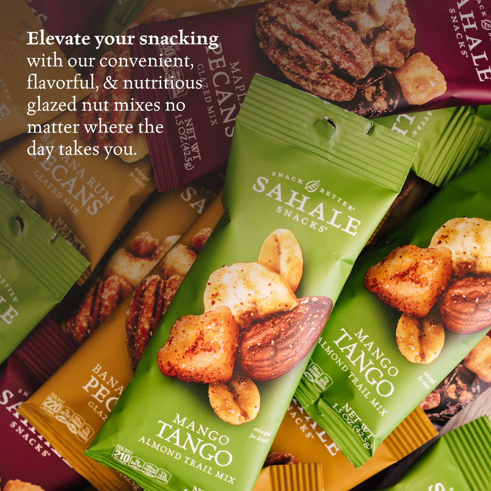 Sahale Snacks close-up chips de plátano y condimento chipotle con textura crujiente
