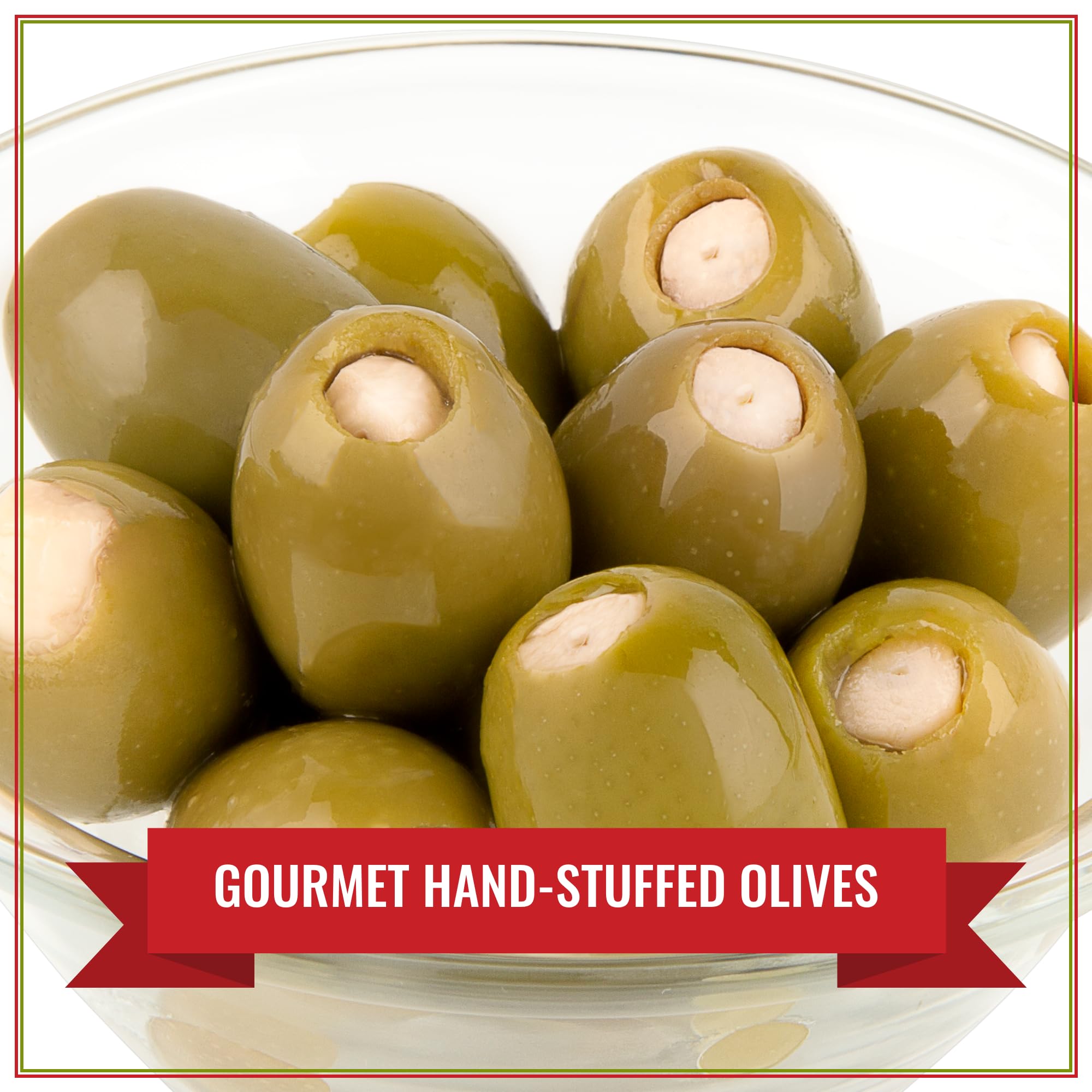 Santa Barbara Olive Co aceitunas servidas en tabla con quesos para aperitivos sofisticados