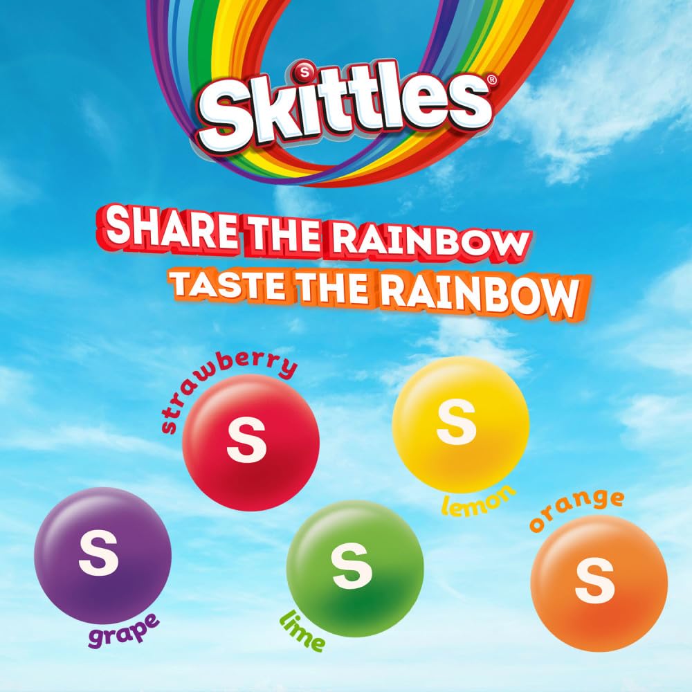 Skittles cierre resellable en mano, mantiene frescura y facilita transporte