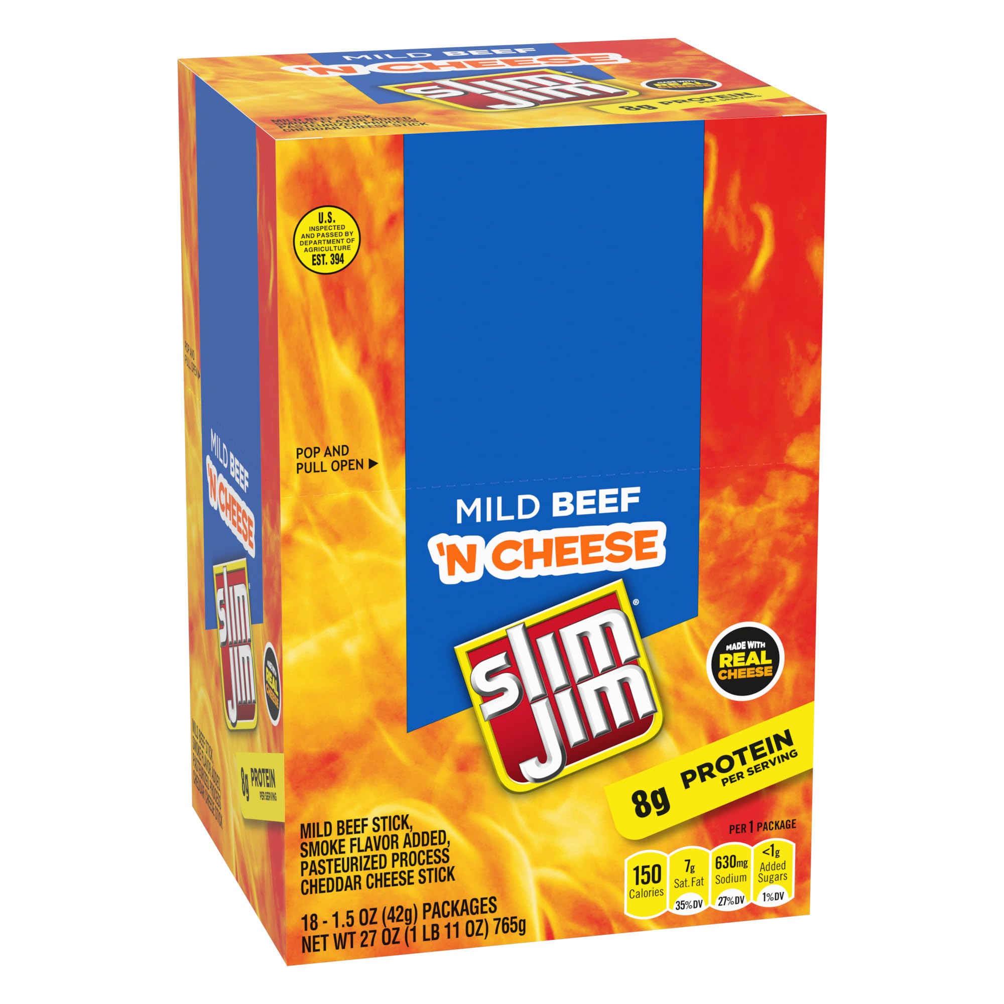 Slim Jim persona comiendo un stick para un snack rápido