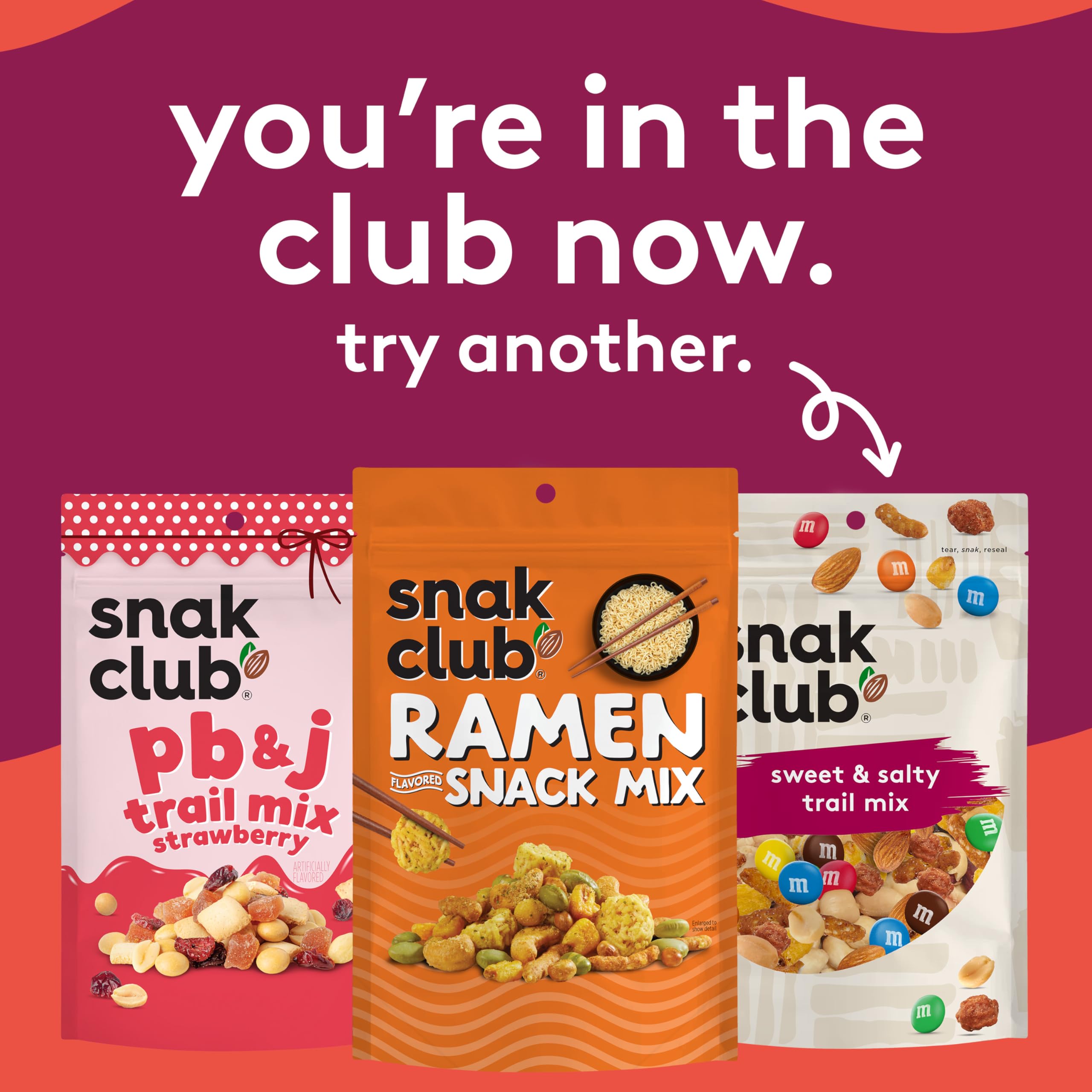 Snak Club contenido extendido sobre fondo blanco para ver ingredientes