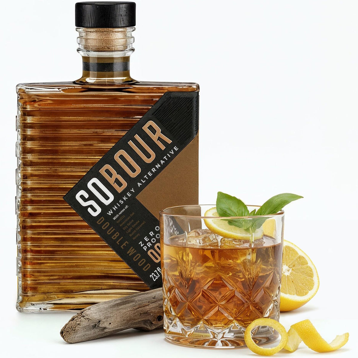 Botella SOBOUR Doublewood 700ml frontal mostrando color y diseño