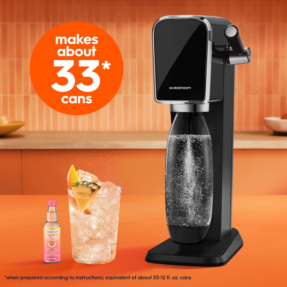 SodaStream botella con tapa abierta demostrando fácil vertido