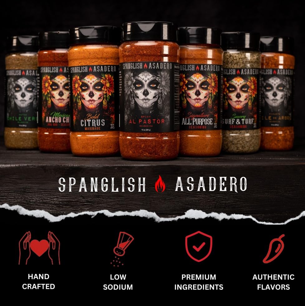 Spanglish Asadero envase 5oz junto a cucharas para referencia de tamaño