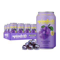 Spindrift lata frente mostrando etiqueta y beneficio de fruta real
