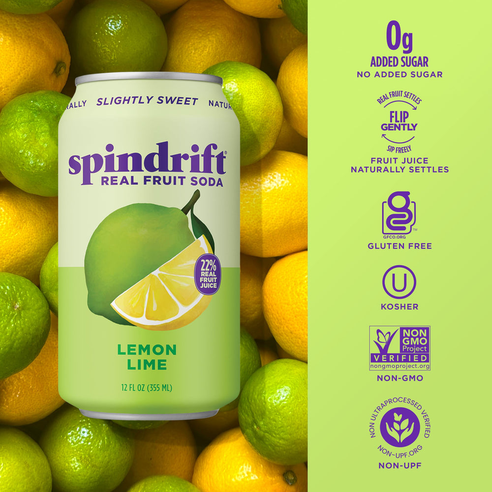 Spindrift vaso con hielo y soda Lemon Lime resaltando bebida refrescante