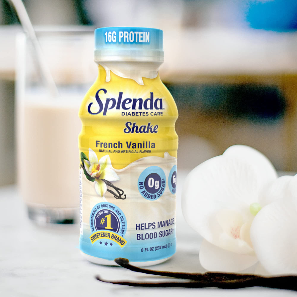 SPLENDA batido en mesa de desayuno, opción rápida y nutritiva para comenzar el día