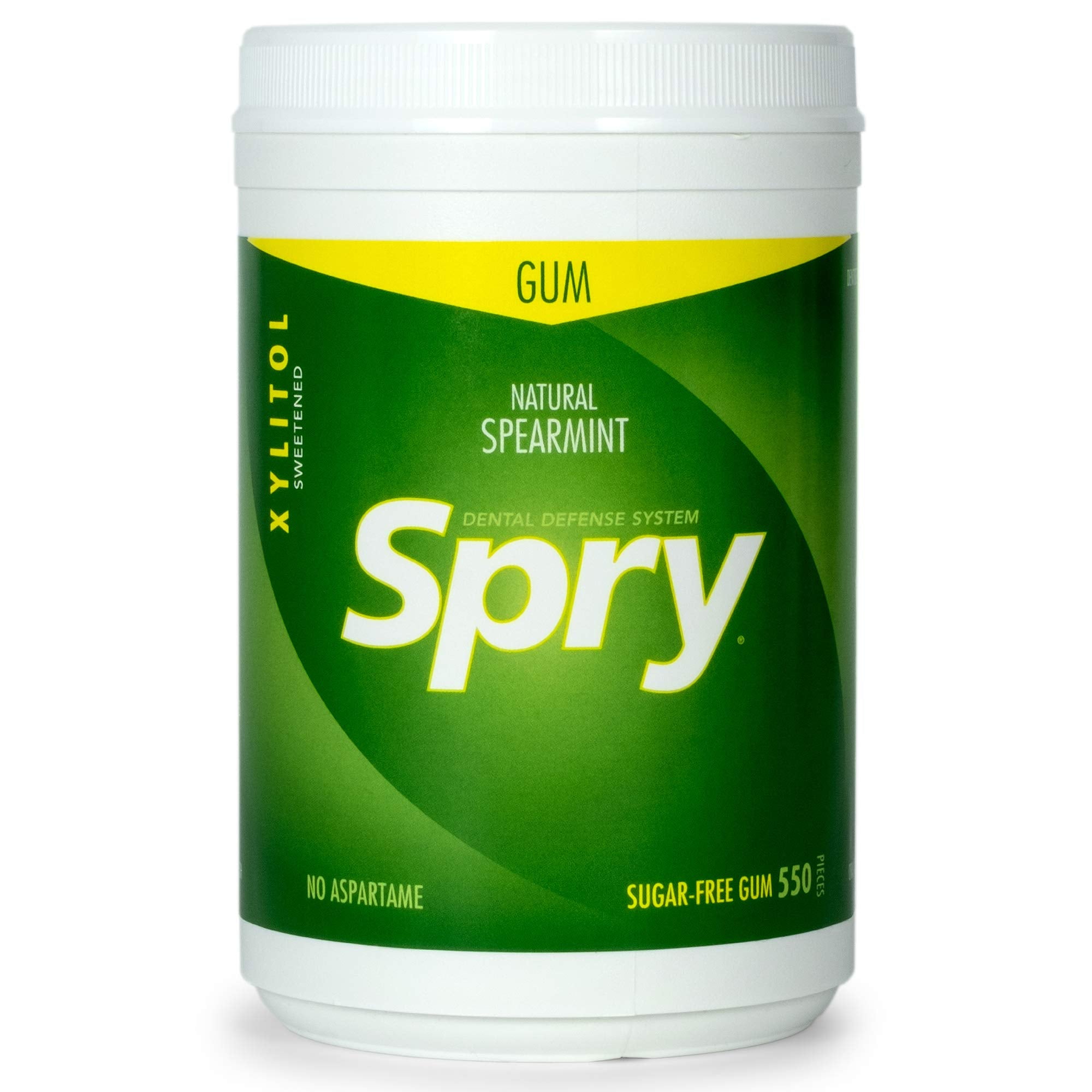 Bote Spry colocado en portavasos de coche, ideal para llevar y refrescar el aliento
