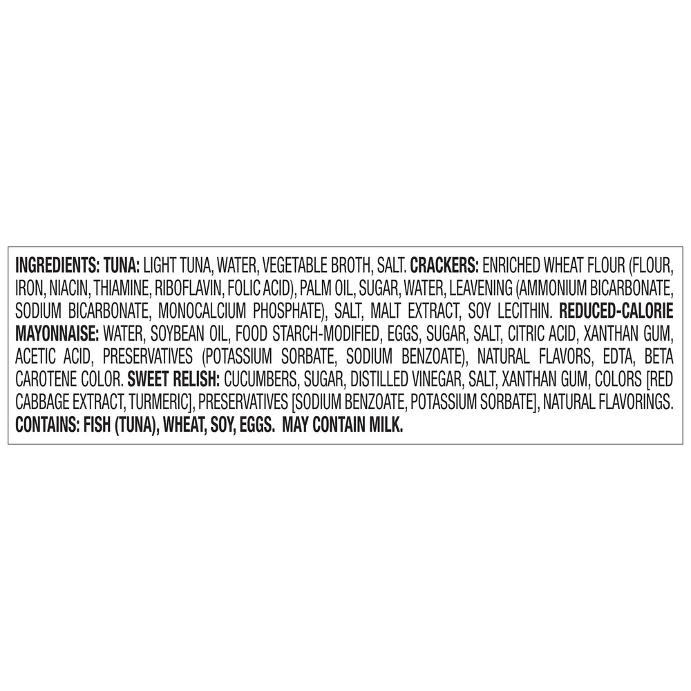 StarKist ingredientes dispuestos: atún, mayonesa reducida, relish, galletas y cuchara para mezclar