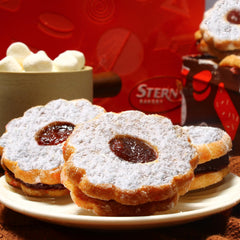 Stern's Bakery primer plano de textura shortbread mostrando crujiente y ternura