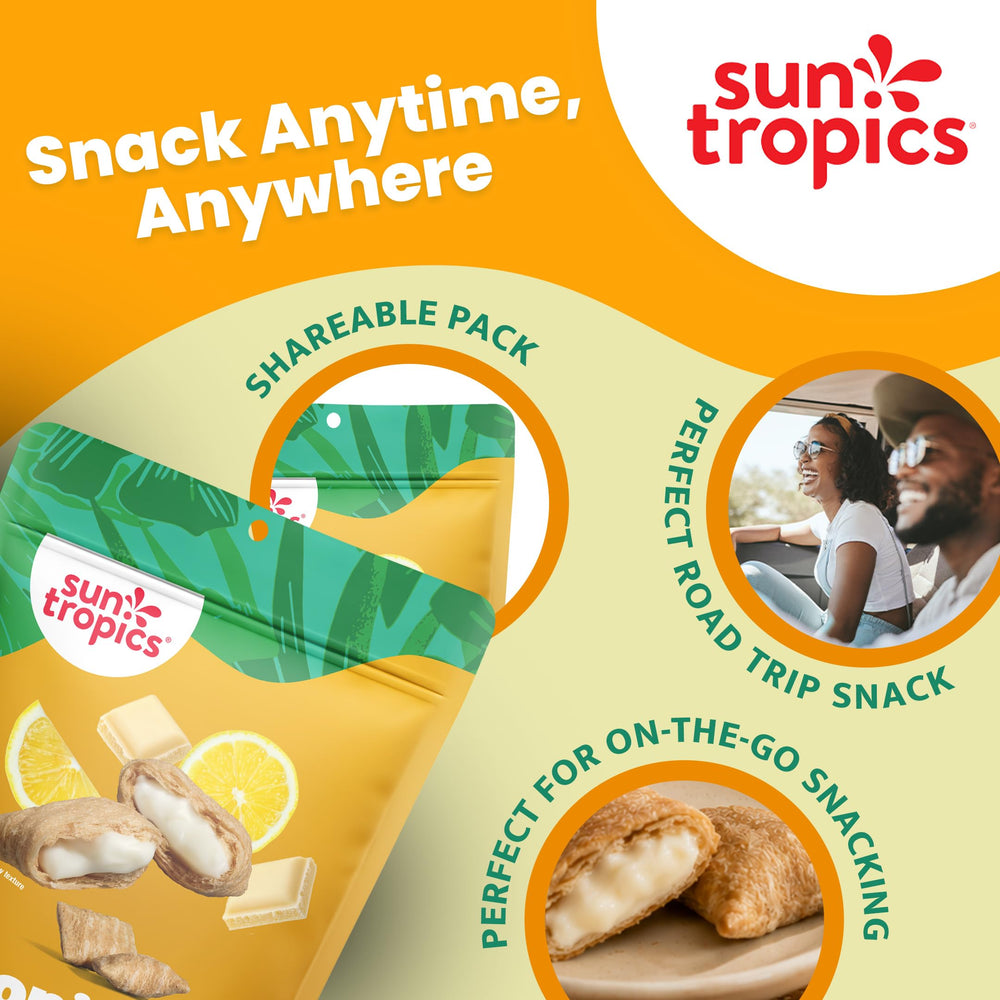 Sun Tropics galleta en mano para comparar tamaño y porciones prácticas