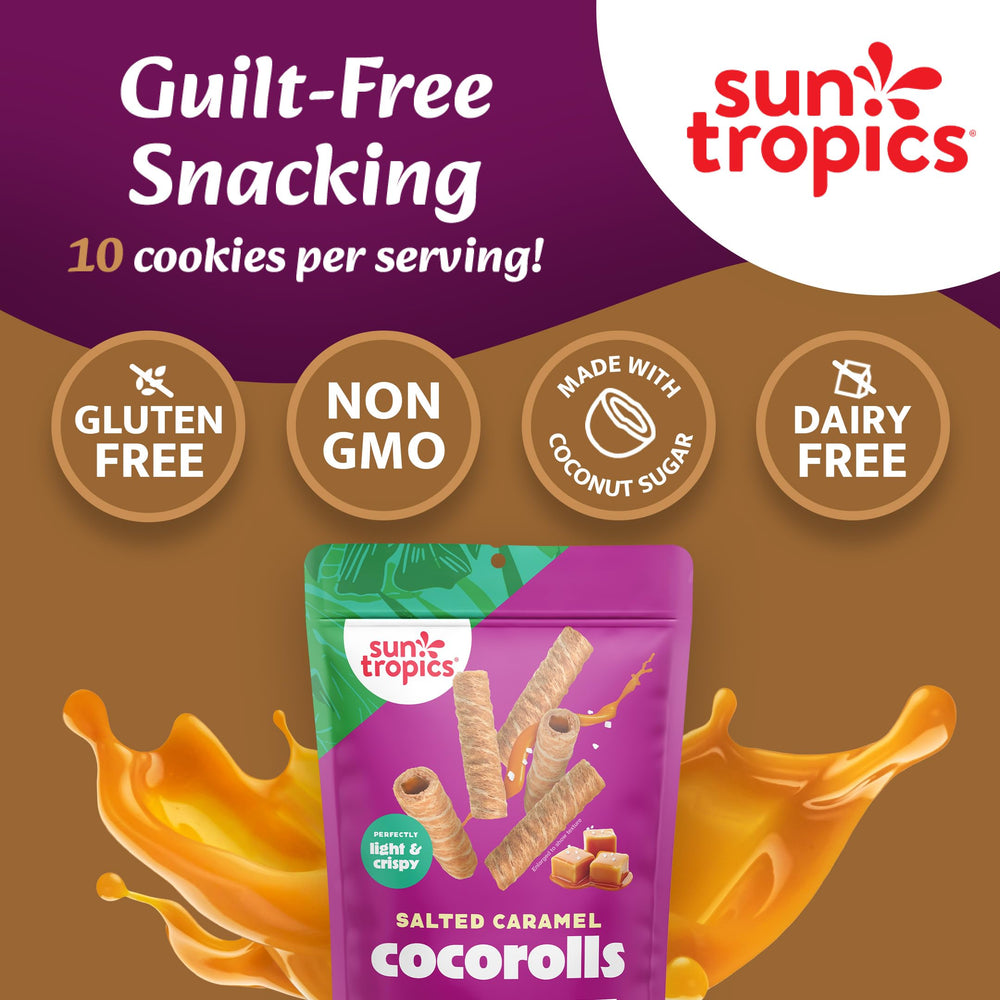 Sun Tropics CocoRolls en mano para comparar tamaño y mostrar porciones individuales prácticas