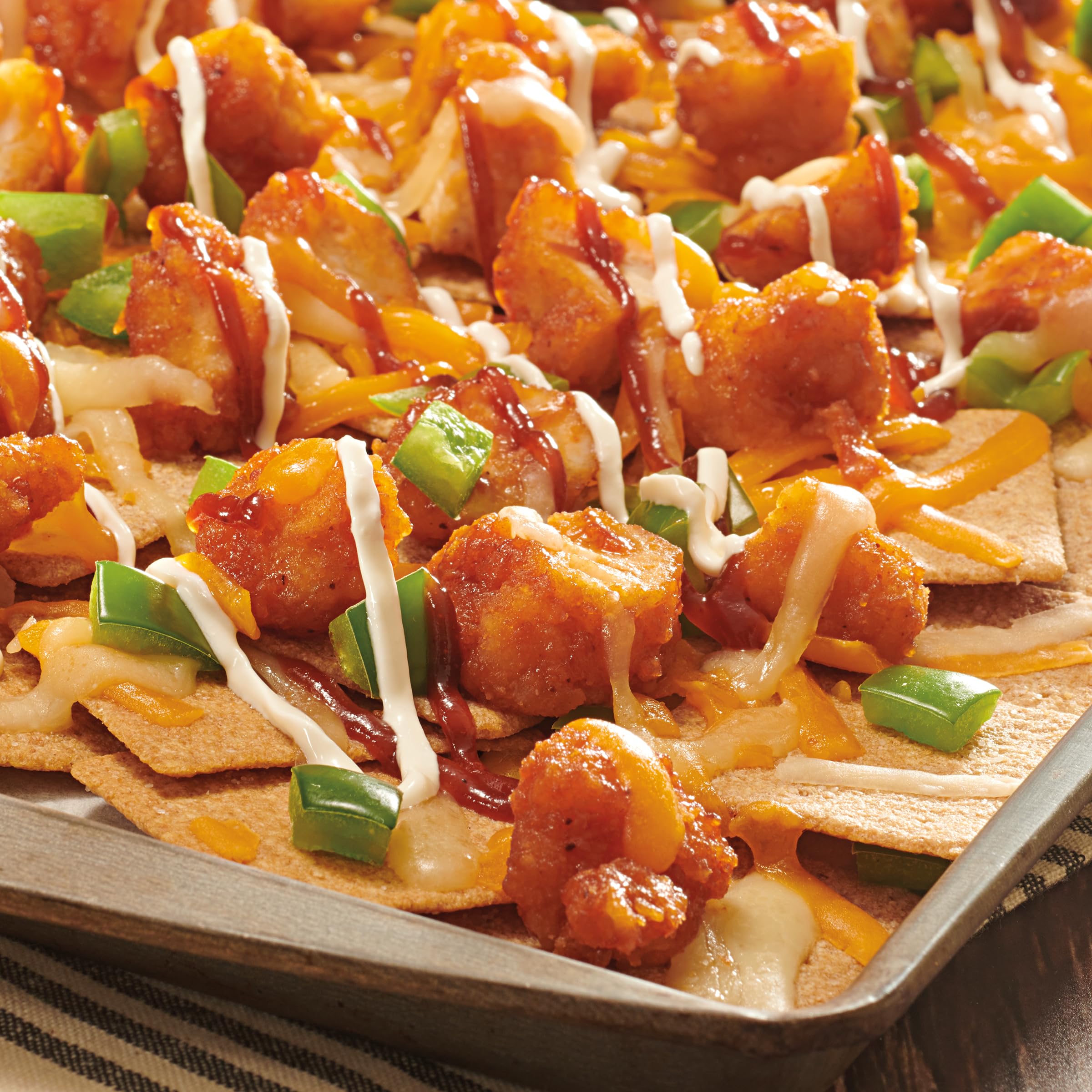 Tabla de aperitivos con ambos crackers, Triscuit y Wheat Thins para fiestas