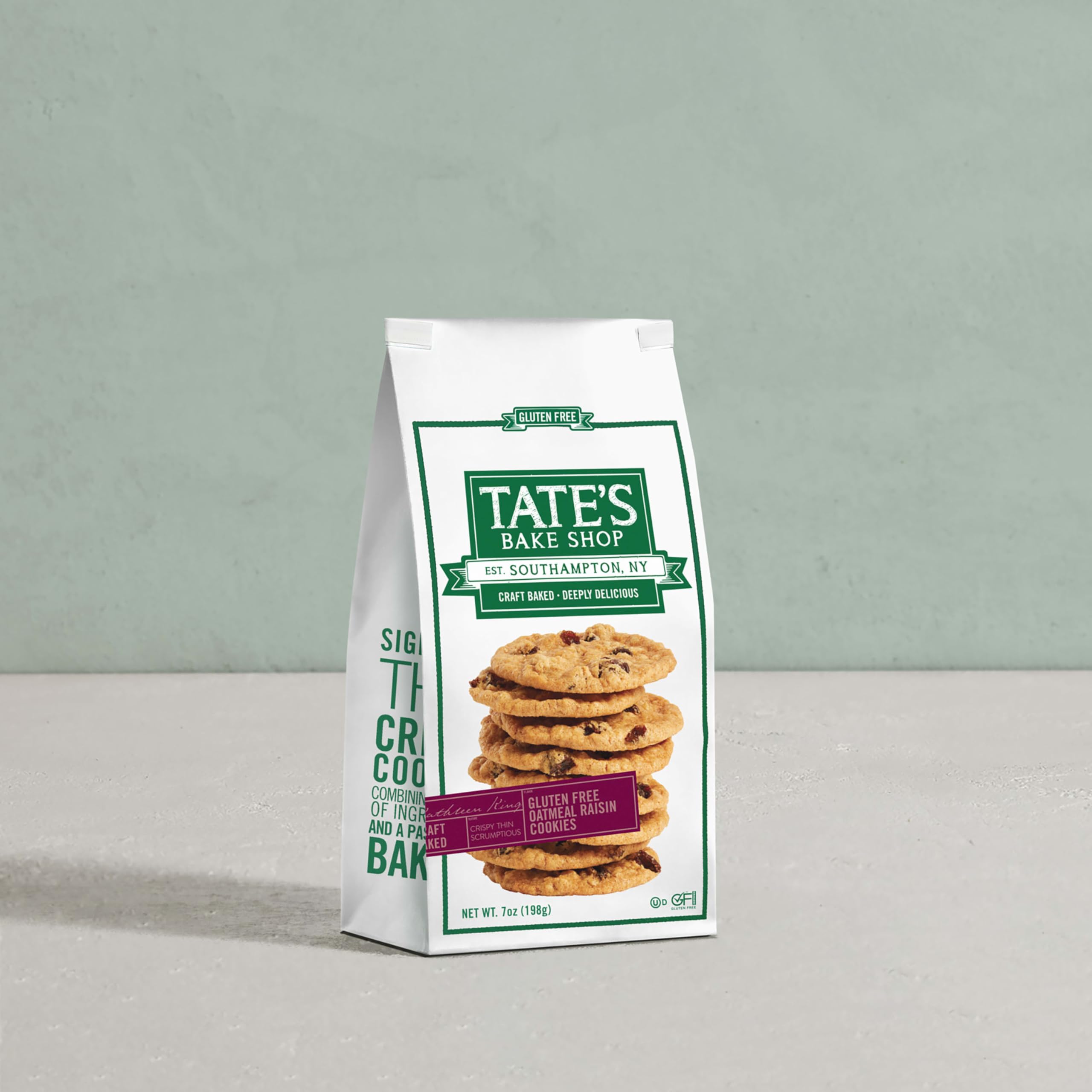 Tate's Bake Shop galletas en bandeja, presentación lista para una fiesta