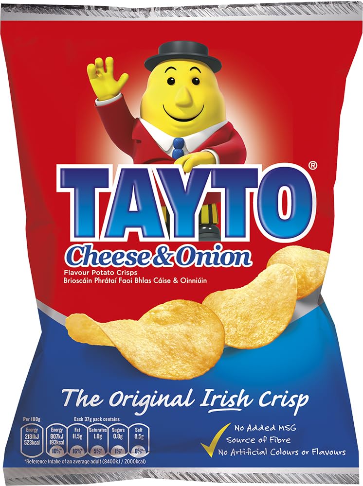 Tayto frontal del paquete mostrando diseño y sabor Cheese & Onion, conveniencia visible