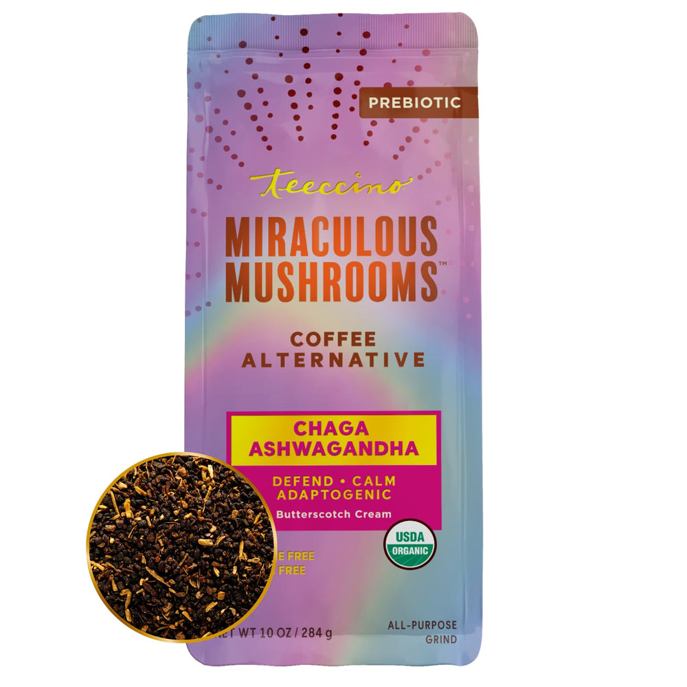 Teeccino ingredientes chaga y ashwagandha sobre mesa indicando origen orgánico
